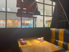 卡座-赖胖子肉蟹煲(金牛万达店)