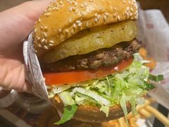 -The Habit Burger Grill 哈比特汉堡(复兴soho店)