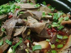 干锅羊杂-蔡阿水羊肉店