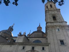 -皮拉尔圣母圣殿主教座堂