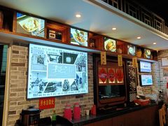 -黑白电视长沙小吃(美林M·LIVE天地东座店)