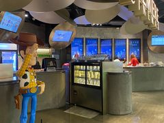 -百美汇影城(LUXE嘉里中心店)