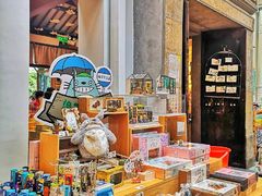 -猫的天空之城概念书店(苏州平江店)