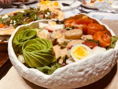 烟熏三文鱼牛油果沙拉-咖梦餐厅 COMENG RESTAURANT