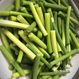 蒜苔炒肉🍲健康营养🐰10分钟就能做好。