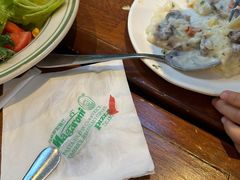 -玛格萝妮比萨屋(四平店)