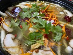 -云南印象昭通天麻火腿鸡(新疆石油花园二期店)