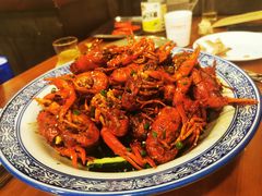 -郑东靓靓虾馆·金牌油焖大虾(天泽街店)