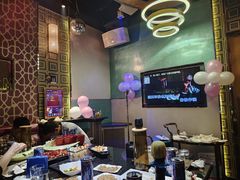 -K+全国连锁KTV(绿地缤纷天地店)