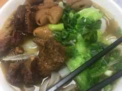 牛腩猪肠河粉-珍珍小食店(西华路店)