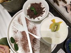 -红鼎豆捞·非遗鲍皇汤火锅(宝丰路店)