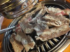 -唯成•韩国炭火烤肉 유성고기