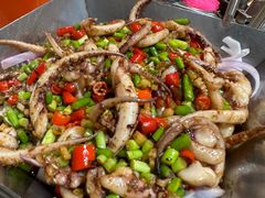 -昱龙大盆牛蛙馆(三兴街总店)