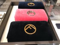 -文艺复兴百货(米兰大教堂广场店)