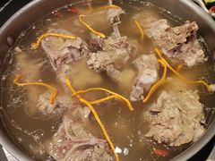 -殷式·私房烧烤·羊蝎子火锅(什刹海店)