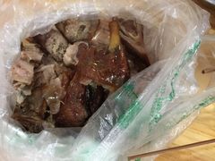 -王浩儿纪六孃甜皮鸭(乐山总店)