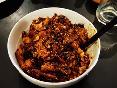 香辣手撕烤兔-老黄记手撕烤兔(玉林街店)