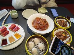 -蝴蝶里·粤菜·点心(滨江龙湖店)