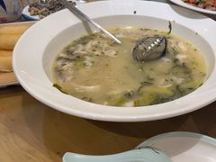 -严记小天府酸菜鱼(西四路店)