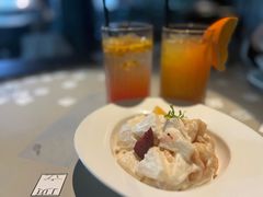 -穹六人间 people 6(岳阳路店)
