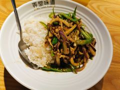 -弄堂咪道-饭香·面香·馄饨香(钦州北路田尚坊店)