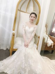 -艾米丽婚纱礼服