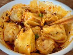 -继红顺河抄手名小吃