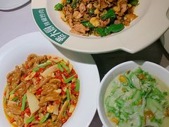 -费大厨辣椒炒肉(黄兴中心广场店)