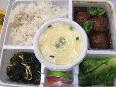 -老娘舅餐厅(黄龙体育中心店)