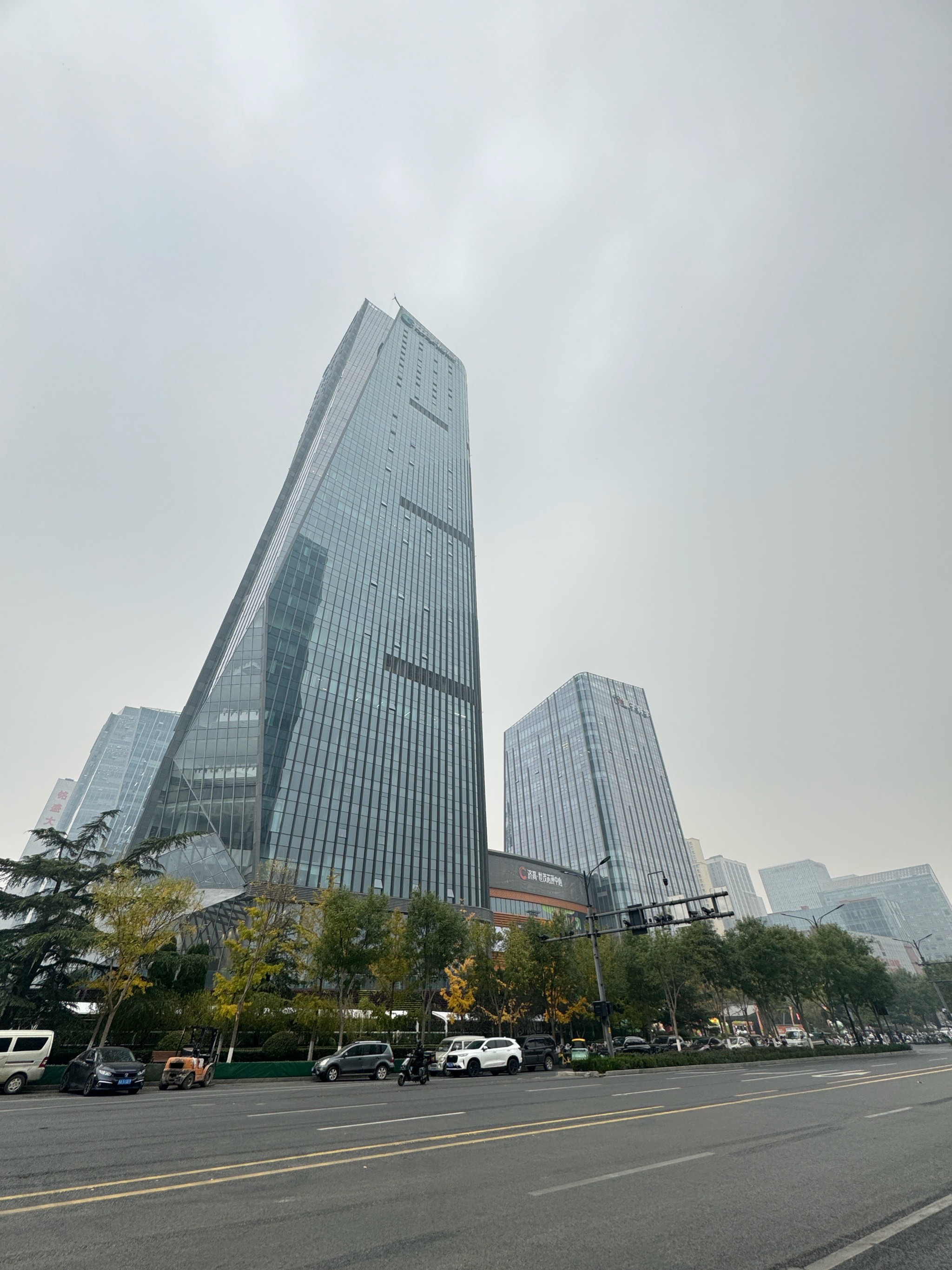 世高物业怎么样(世高物业总公司电话)