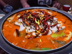 -山城外·非遗酸菜鱼(蜀都万达店)