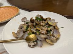 -梅花香里大酒店(郁金香路店)