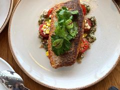 -ROAST coffee & eatery