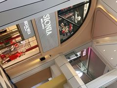 -首创奥特莱斯(西安店)