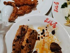 -泉福居酱骨头自助广场(南大街商业步行街店)