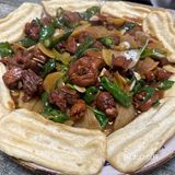 辣子鸡的饼比辣子鸡好吃