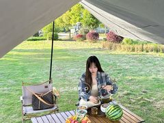 -七的湖·晚芳亭·阳澄湖农家菜·大闸蟹(莲花岛店)
