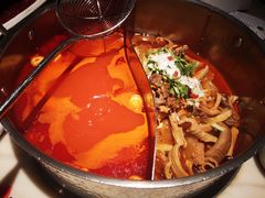牛杂鸳鸯锅-左庭右院鲜牛肉火锅(环球港店)