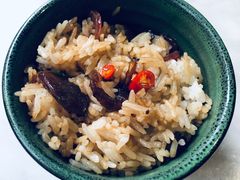 式腊味煲仔饭-狐狸爱上椰子鸡(滨江星光大道店)