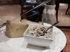 -上海丽笙精选海仑宾馆·莫赛克餐厅