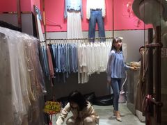 -荔秀服饰文化街区