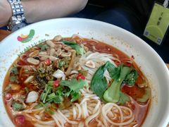 -菲哥麻辣烫(贵山小区店)