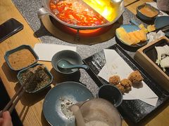 -湊湊火锅·茶憩(郑州绿地新都会店)