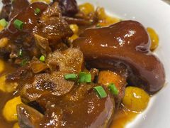 鲜板栗烧猪蹄-大城小院饭店(博隆广场虹桥店)