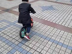-八爪矩阵极限运动馆·儿童平衡车·感统训练(南海子公园校区)