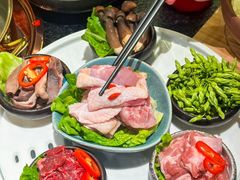 -得意咚瓜·顺德鱼生·冬瓜火锅(深圳首店)
