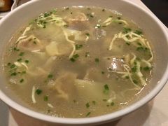鲜肉小馄饨-东泰祥生煎馆(重庆北路店)