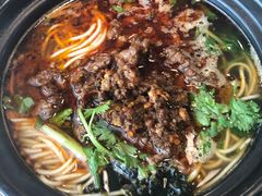 -重庆鸡公煲·青锅花椒鱼(牡丹江路店)