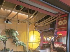 -芝小官毛肚火锅海鲜自助(苏州吴江区万宝店)