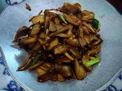 -卢大鲜鱼头捞饭(美利广场店)